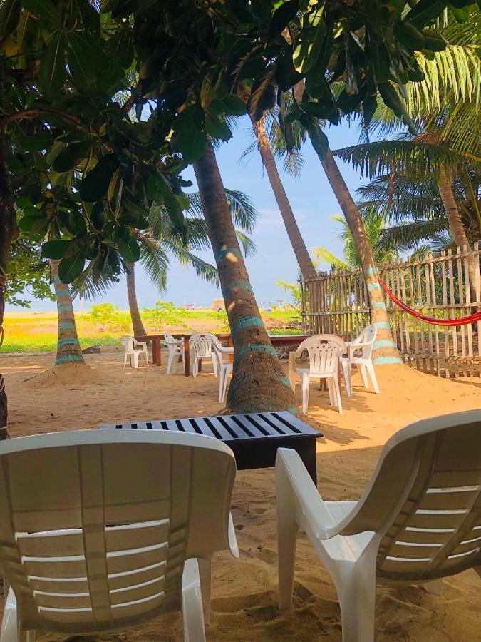 Honey Beach 尼甘布 外观 照片