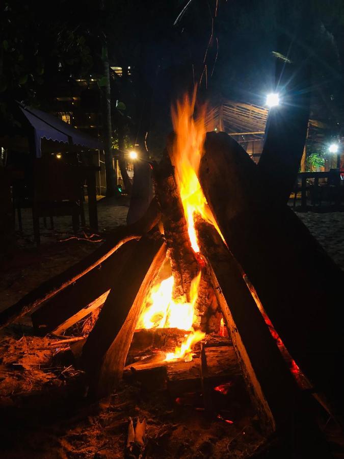 Honey Beach 尼甘布 外观 照片