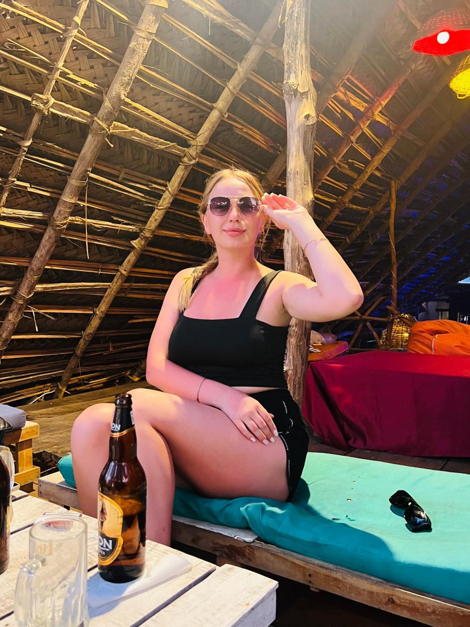 Honey Beach 尼甘布 外观 照片