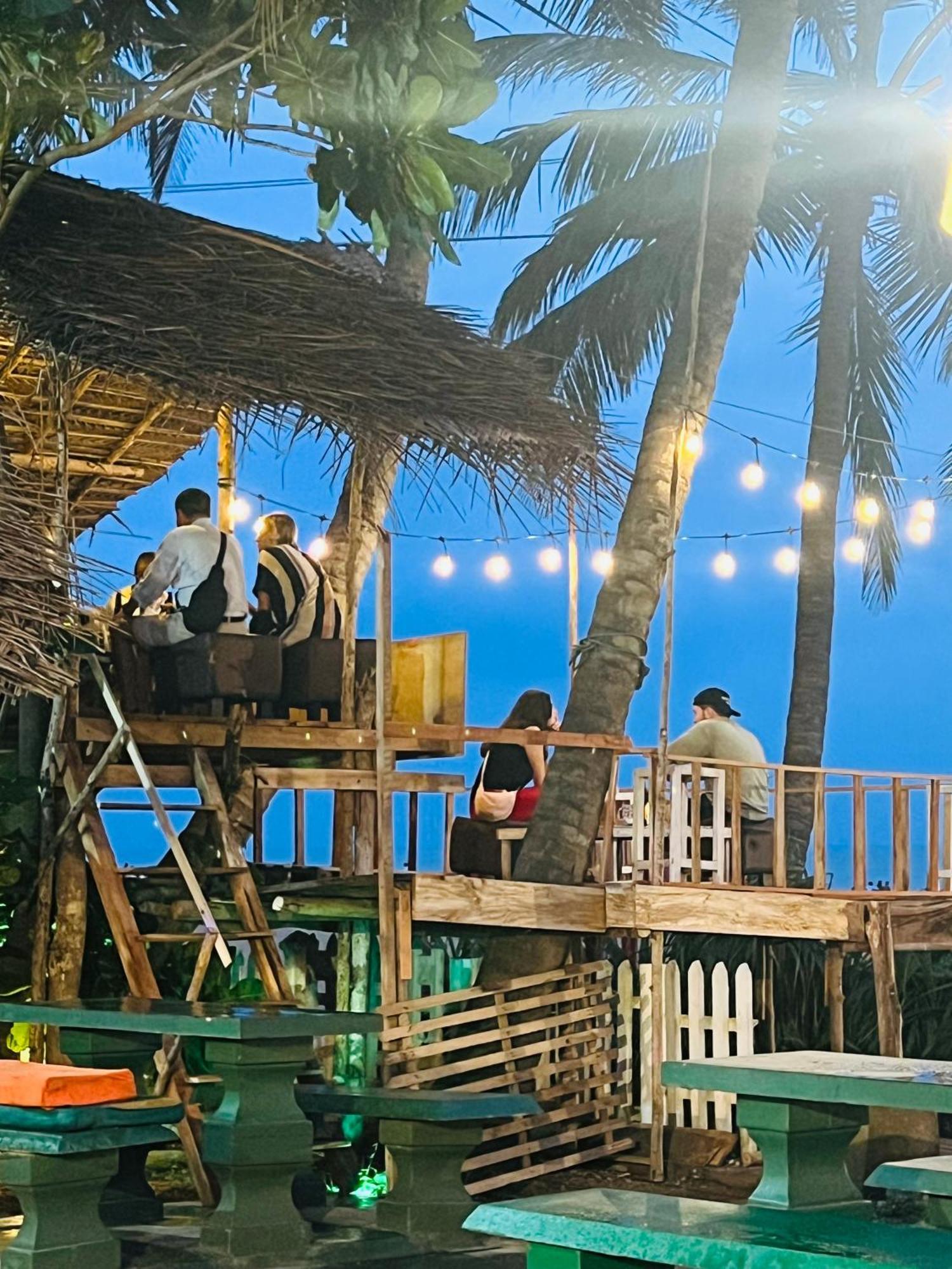 Honey Beach 尼甘布 外观 照片